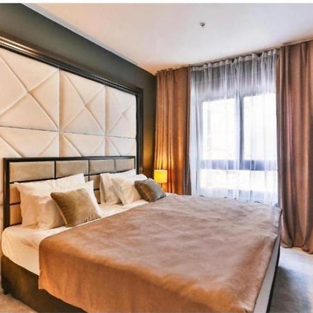 Green Stone Apartments Hotel Рафаїловичі Екстер'єр фото